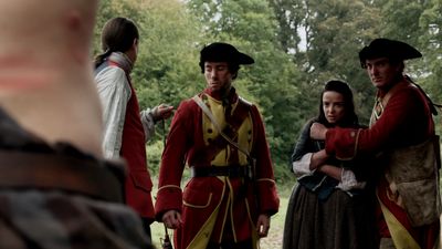 OUTLANDER_-_E1X02_CASTLE_LEOCH_0372.jpg