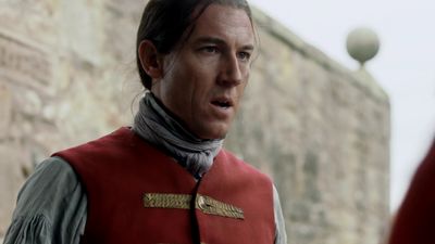 OUTLANDER_-_E1X02_CASTLE_LEOCH_0384.jpg