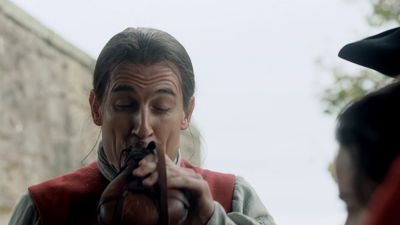 OUTLANDER_-_E1X02_CASTLE_LEOCH_0391.jpg