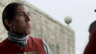 OUTLANDER_-_E1X02_CASTLE_LEOCH_0396.jpg