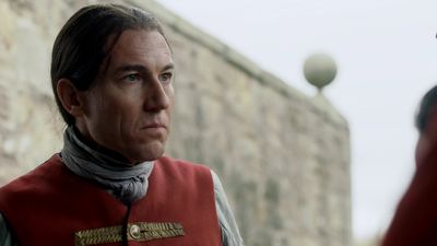 OUTLANDER_-_E1X02_CASTLE_LEOCH_0418.jpg