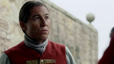 OUTLANDER_-_E1X02_CASTLE_LEOCH_0424.jpg
