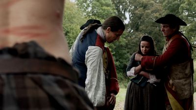 OUTLANDER_-_E1X02_CASTLE_LEOCH_0455.jpg