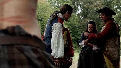 OUTLANDER_-_E1X02_CASTLE_LEOCH_0460.jpg
