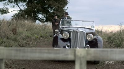 OUTLANDER_-_E1X02_CASTLE_LEOCH_0472.jpg