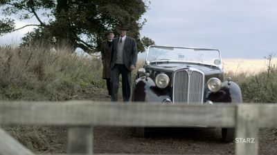 OUTLANDER_-_E1X02_CASTLE_LEOCH_0481.jpg