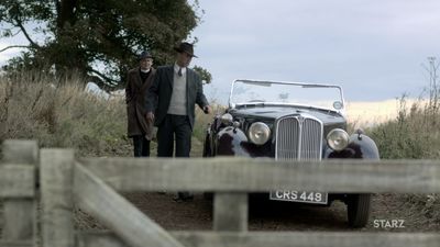 OUTLANDER_-_E1X02_CASTLE_LEOCH_0493.jpg