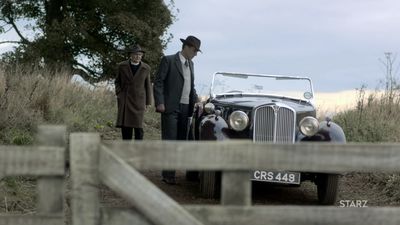 OUTLANDER_-_E1X02_CASTLE_LEOCH_0498.jpg
