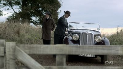 OUTLANDER_-_E1X02_CASTLE_LEOCH_0523.jpg