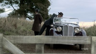 OUTLANDER_-_E1X02_CASTLE_LEOCH_0529.jpg