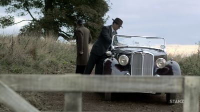 OUTLANDER_-_E1X02_CASTLE_LEOCH_0533.jpg