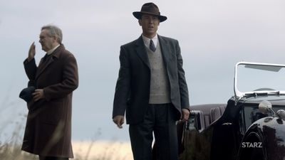 OUTLANDER_-_E1X02_CASTLE_LEOCH_0551.jpg