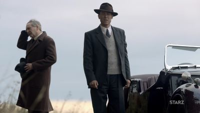 OUTLANDER_-_E1X02_CASTLE_LEOCH_0556.jpg