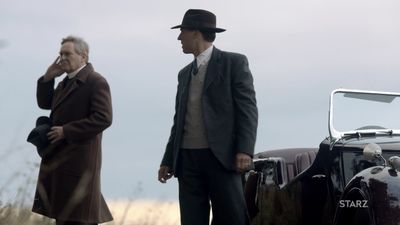 OUTLANDER_-_E1X02_CASTLE_LEOCH_0561.jpg