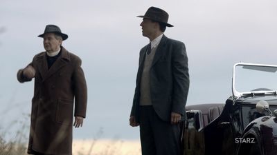 OUTLANDER_-_E1X02_CASTLE_LEOCH_0581.jpg