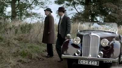 OUTLANDER_-_E1X02_CASTLE_LEOCH_0598.jpg