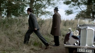 OUTLANDER_-_E1X02_CASTLE_LEOCH_0605.jpg