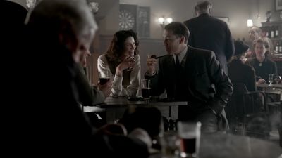 OUTLANDER_-_E1X02_CASTLE_LEOCH_0628.jpg