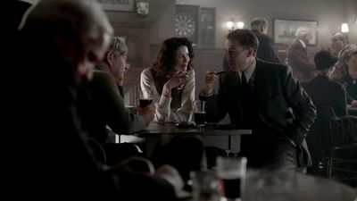 OUTLANDER_-_E1X02_CASTLE_LEOCH_0637.jpg