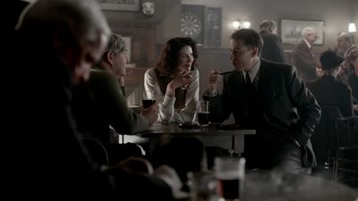 OUTLANDER_-_E1X02_CASTLE_LEOCH_0639.jpg