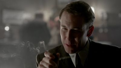 OUTLANDER_-_E1X02_CASTLE_LEOCH_0645.jpg