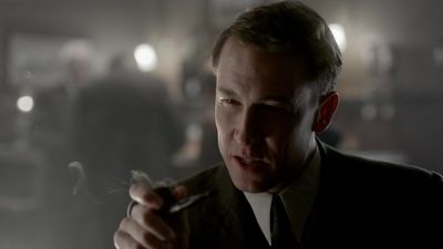 OUTLANDER_-_E1X02_CASTLE_LEOCH_0655.jpg
