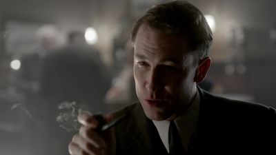 OUTLANDER_-_E1X02_CASTLE_LEOCH_0657.jpg