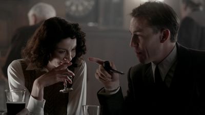 OUTLANDER_-_E1X02_CASTLE_LEOCH_0684.jpg