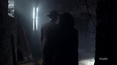 OUTLANDER_-_E1X02_CASTLE_LEOCH_0685.jpg