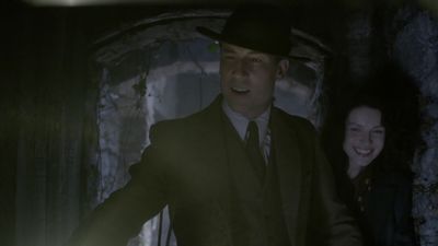 OUTLANDER_-_E1X02_CASTLE_LEOCH_0734.jpg