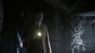 OUTLANDER_-_E1X02_CASTLE_LEOCH_0742.jpg