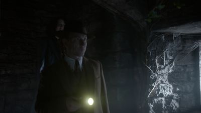 OUTLANDER_-_E1X02_CASTLE_LEOCH_0747.jpg