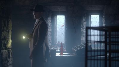 OUTLANDER_-_E1X02_CASTLE_LEOCH_0766.jpg