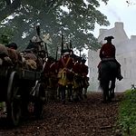 OUTLANDER_-_E1X02_CASTLE_LEOCH_0041.jpg