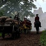 OUTLANDER_-_E1X02_CASTLE_LEOCH_0051.jpg
