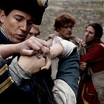 OUTLANDER_-_E1X02_CASTLE_LEOCH_0250.jpg