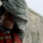 OUTLANDER_-_E1X02_CASTLE_LEOCH_0404.jpg