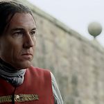 OUTLANDER_-_E1X02_CASTLE_LEOCH_0419.jpg
