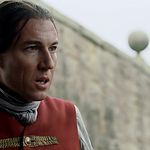 OUTLANDER_-_E1X02_CASTLE_LEOCH_0421.jpg