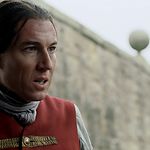 OUTLANDER_-_E1X02_CASTLE_LEOCH_0422.jpg