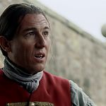 OUTLANDER_-_E1X02_CASTLE_LEOCH_0426.jpg