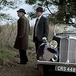 OUTLANDER_-_E1X02_CASTLE_LEOCH_0594.jpg