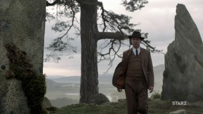 OUTLANDER_-_E1X03_THE_WAY_OUT_0460.jpg