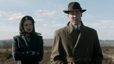 OUTLANDER_-_E1X05_RENT_0212.jpg