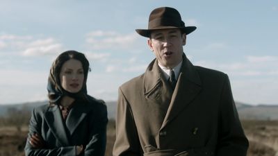 OUTLANDER_-_E1X05_RENT_0215.jpg
