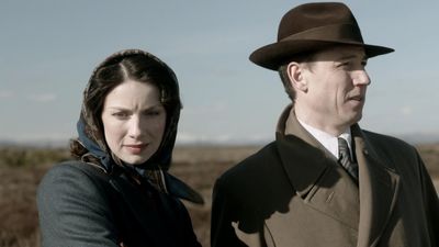 OUTLANDER_-_E1X05_RENT_0327.jpg