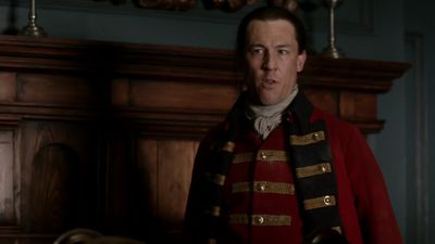 OUTLANDER_-_E1X06_THE_GARRISON_COMMANDER_0022.jpg