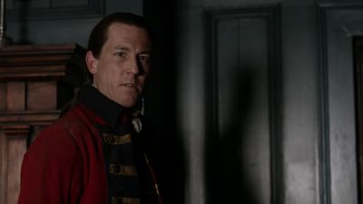 OUTLANDER_-_E1X06_THE_GARRISON_COMMANDER_0029.jpg