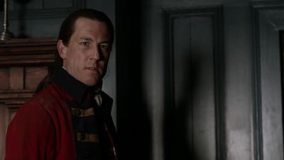 OUTLANDER_-_E1X06_THE_GARRISON_COMMANDER_0030.jpg