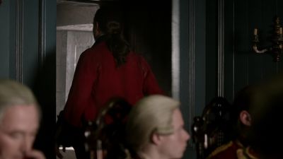OUTLANDER_-_E1X06_THE_GARRISON_COMMANDER_0091.jpg